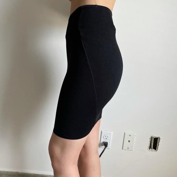 Aritzia Wilfred free bandage skirt Size XS - Picture 3 of 7